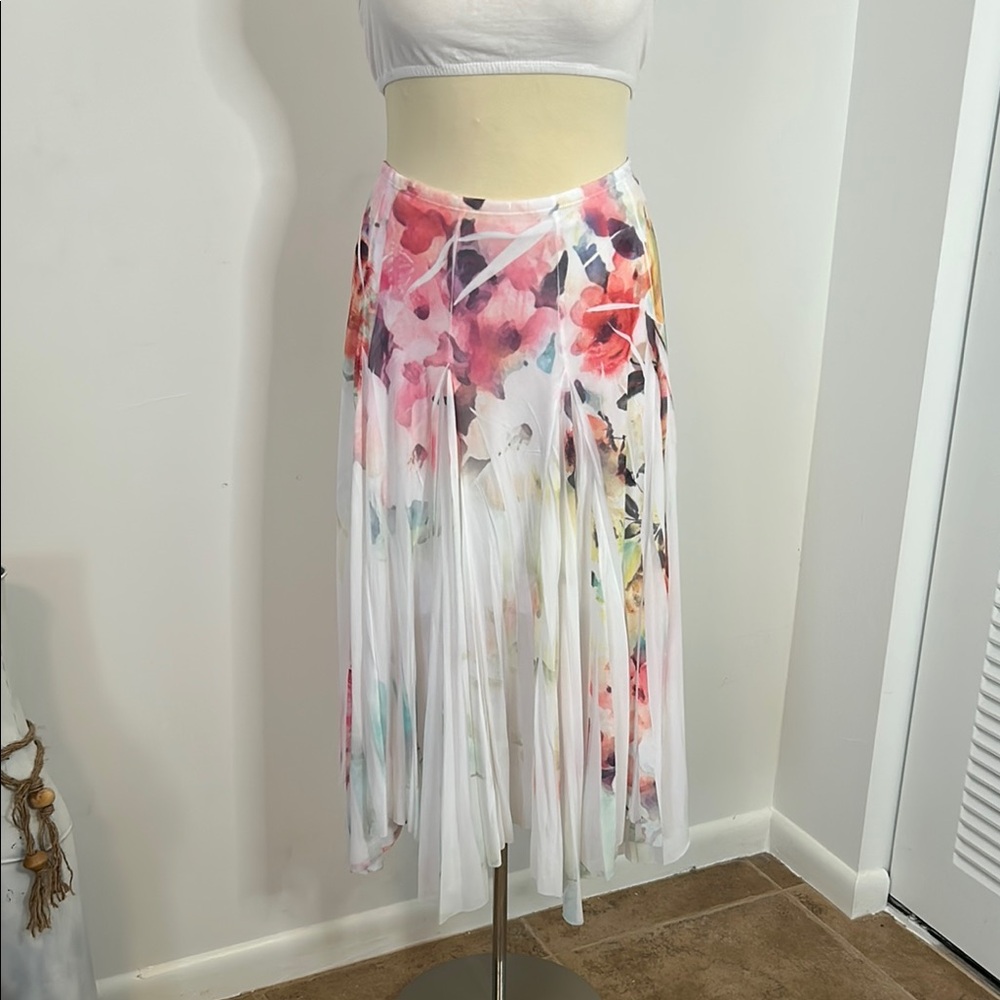 Moa Moa White Floral A-Line Skirt